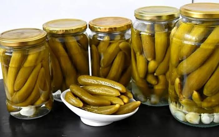 خرید خیارشور عمده با کیفیت